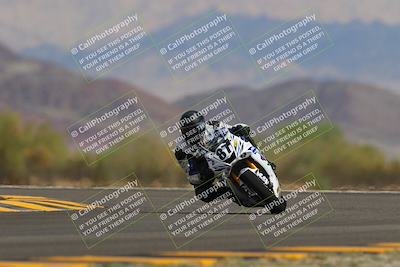 media/Sep-11-2022-SoCal Trackdays (Sun) [[81b7e951af]]/Turn 14 (1130am)/